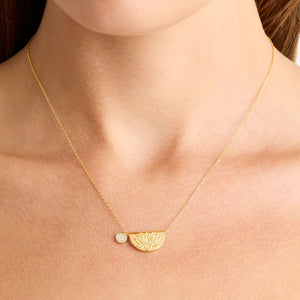 By Charlotte Lucky Lotus Necklace Gold
